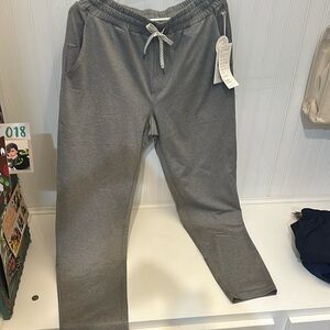 NWT men’s vuori size large